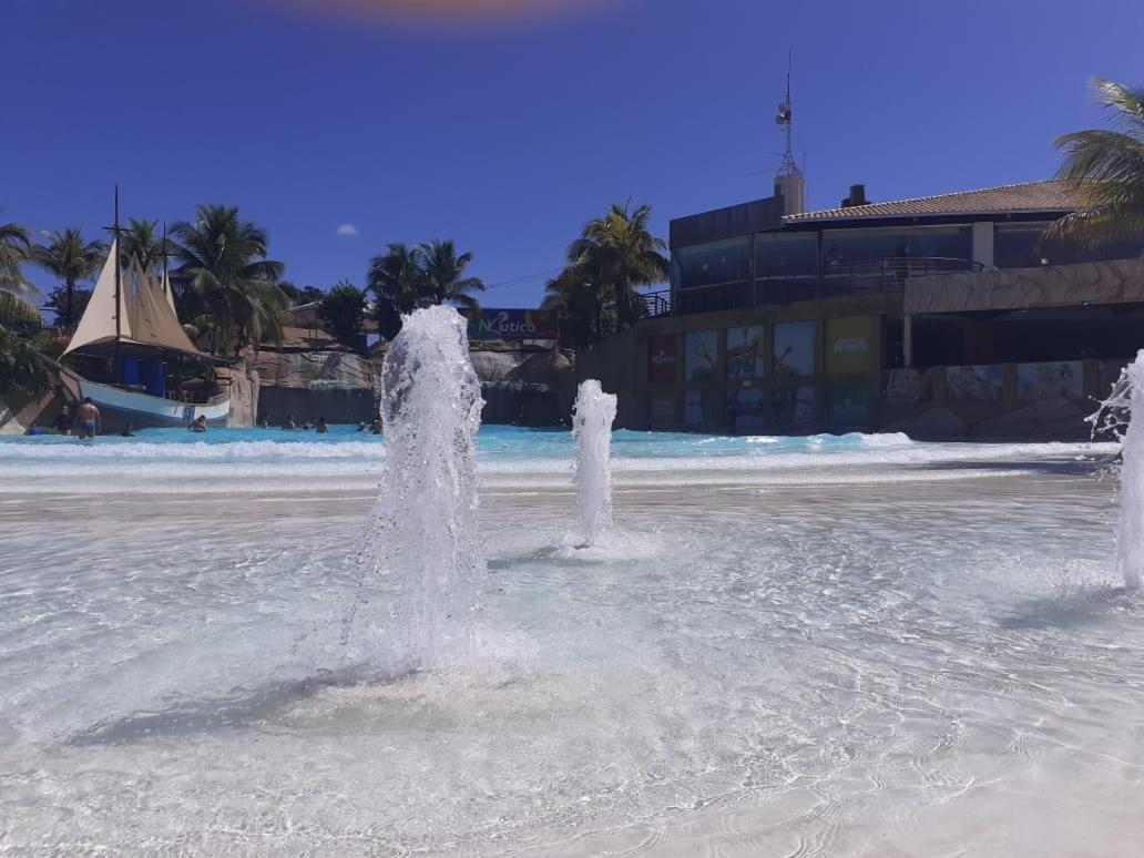 Nautico Flat Com Acesso Ao Clube Nautico E Cafe Da Manha! Caldas Novas